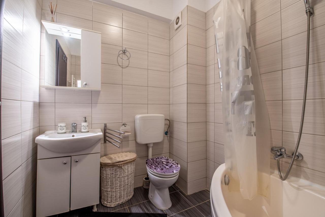 Studio Residence Militari Бухарест Экстерьер фото